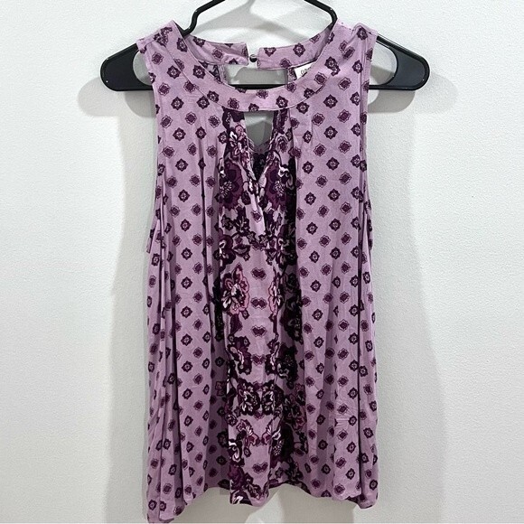 Mauve and purple print cutout swing top size medium - Picture 3 of 6